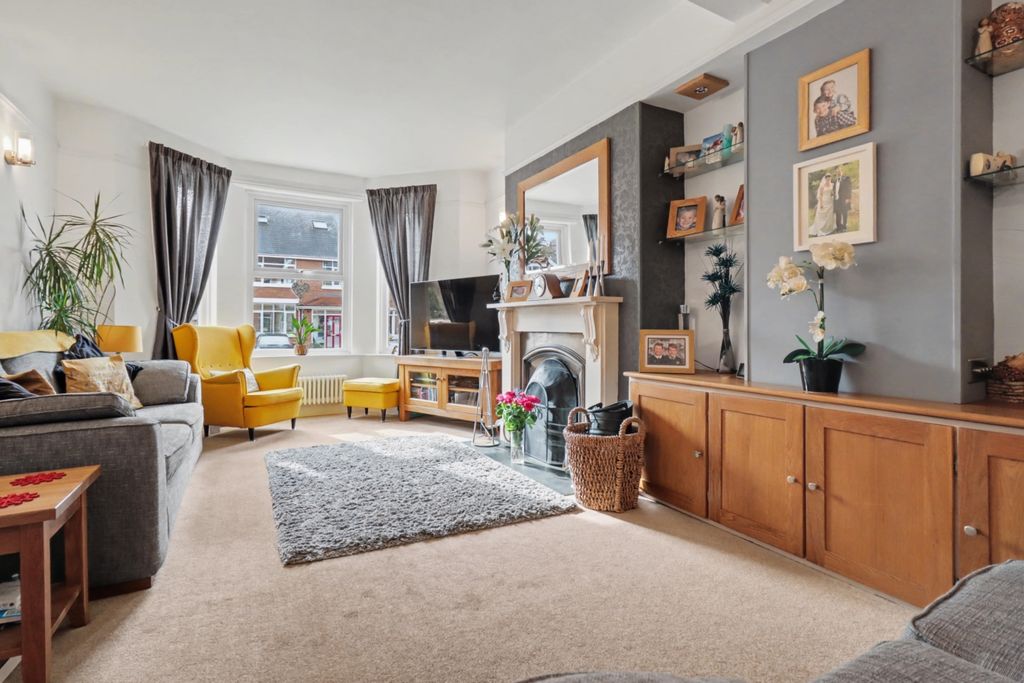 Property photo 2 of 13 Living Room