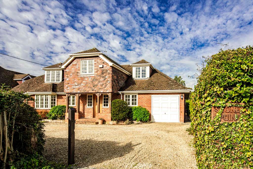 Property photo 1 of 10