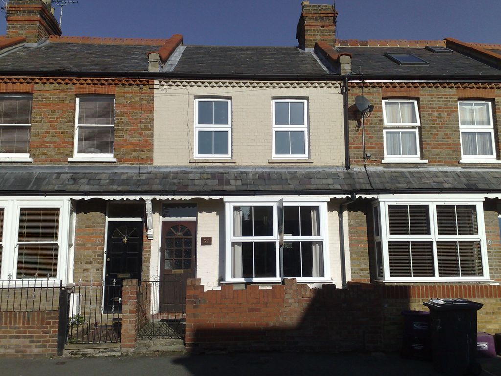 Property photo 1 of 18
