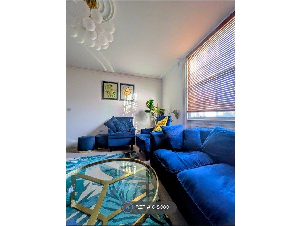 Property photo 1 of 2