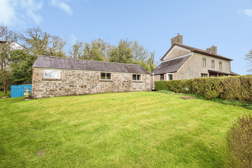 Property photo 2 of 24 Pbox-Img.Jpg