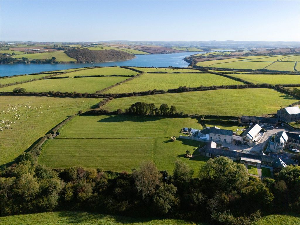 Property photo 2 of 32 Aerial