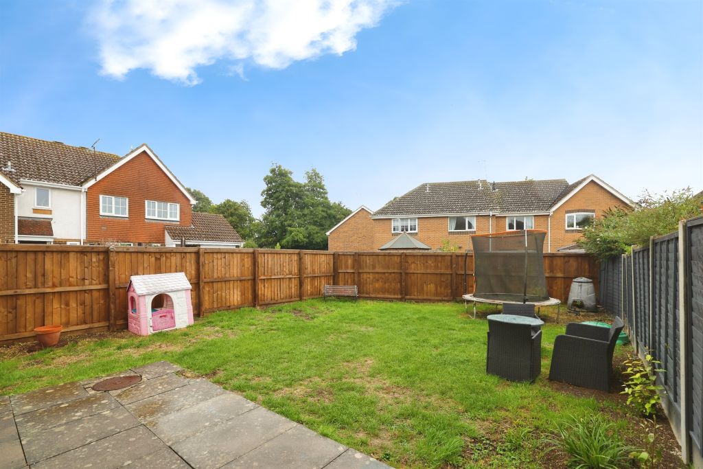 Property photo 2 of 17