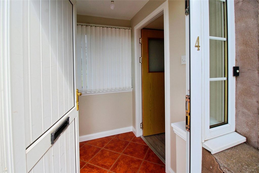 Property photo 2 of 20 Picture No. 40
