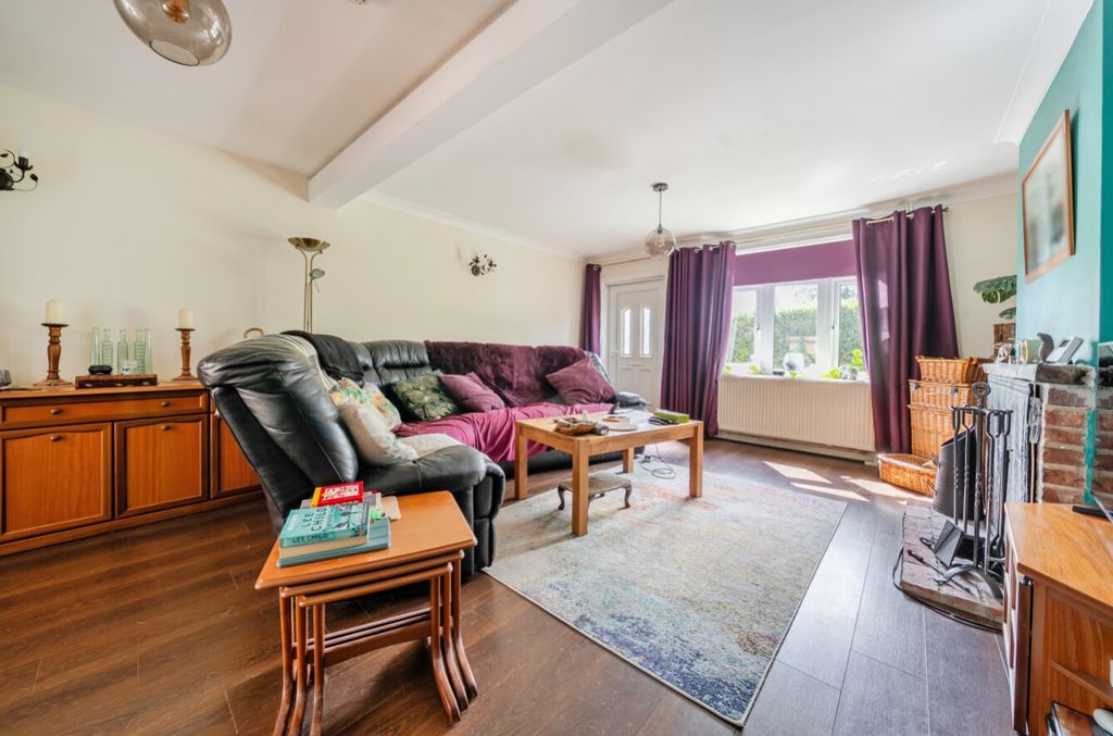 Property photo 3 of 23 1495324-10-6A5E023B36A2B