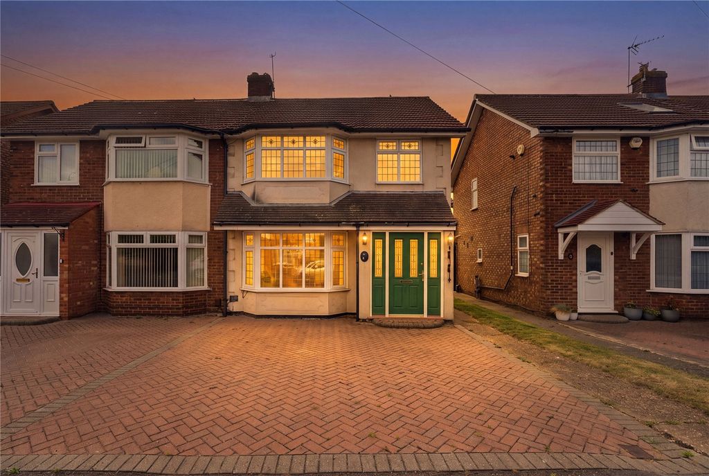 Property photo 1 of 14 Twilight Edit