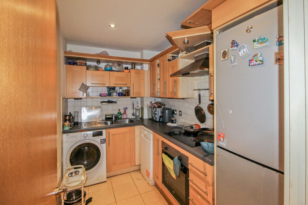 Property photo 2 of 7