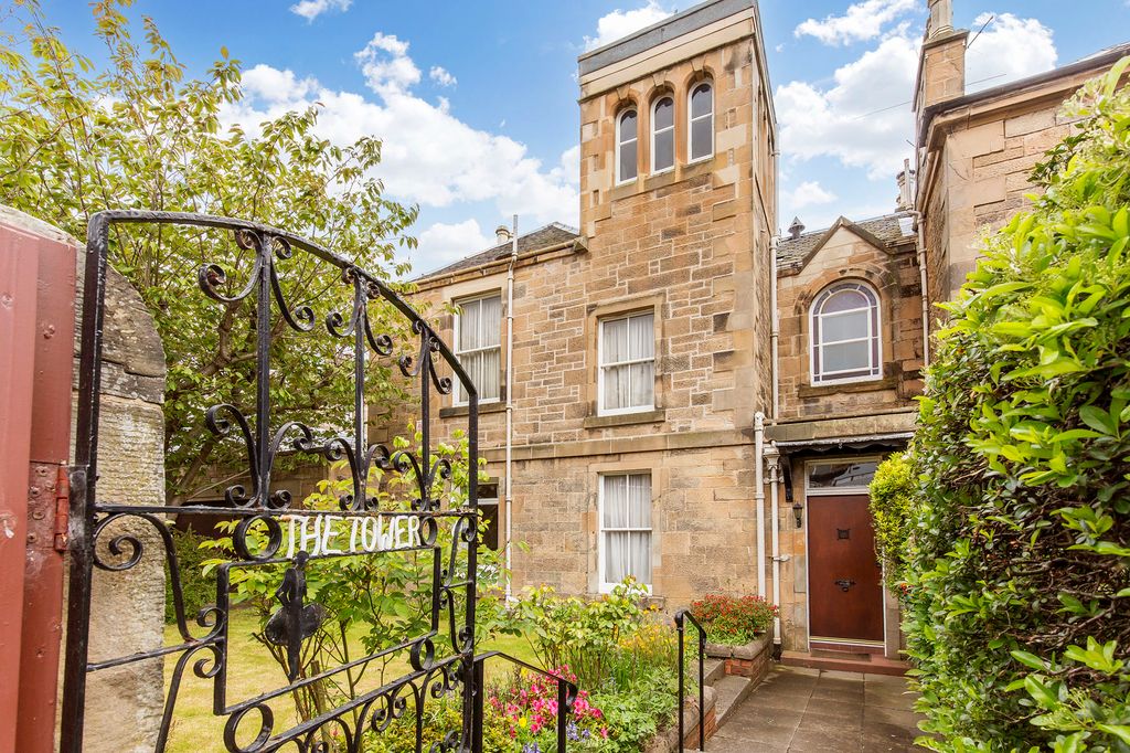 Property photo 1 of 22