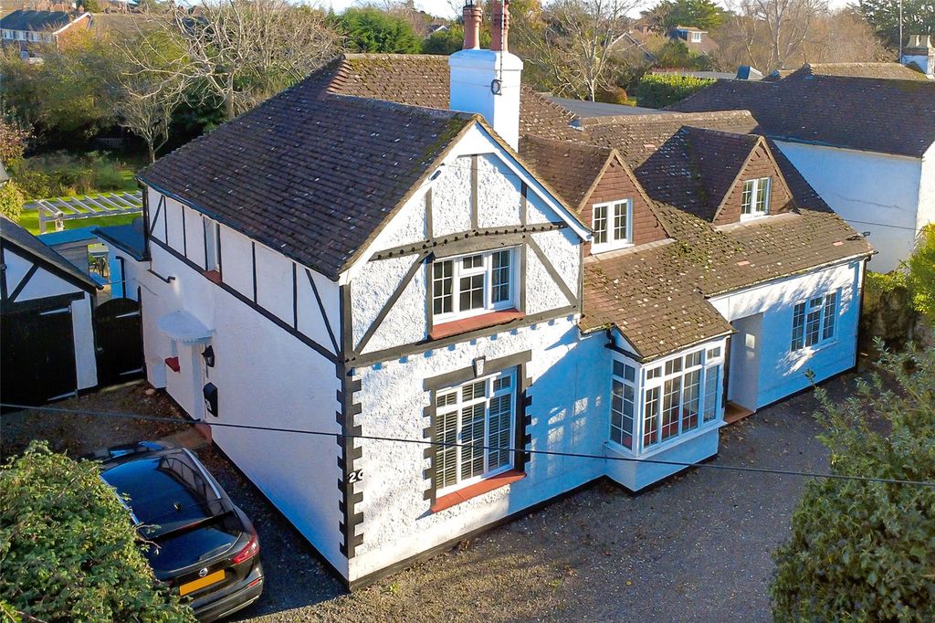 Property photo 1 of 29 Picture No. 03