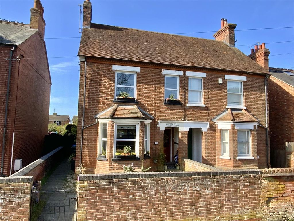 Property photo 1 of 17