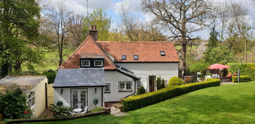 Property photo 3 of 18 2191503