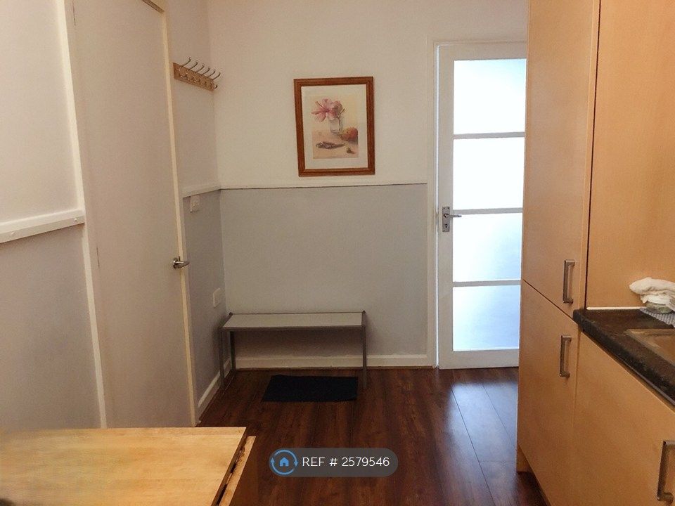 Property photo 2 of 3