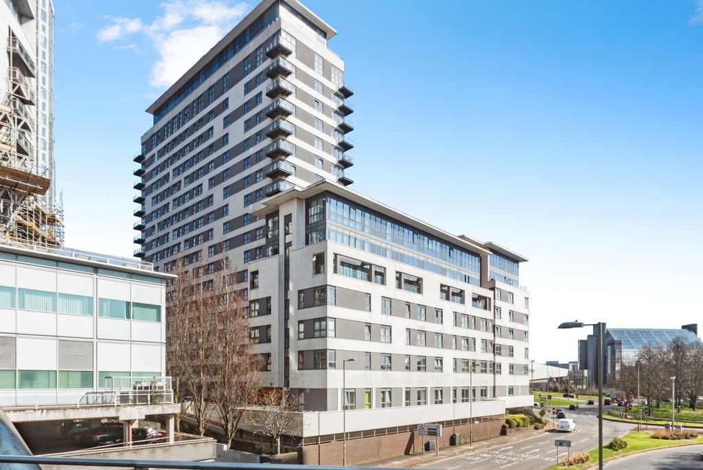 Property photo 1 of 19