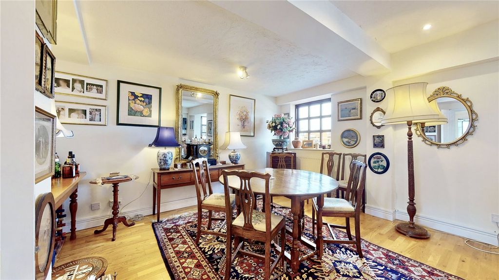 Property photo 3 of 42 Picture No. 53