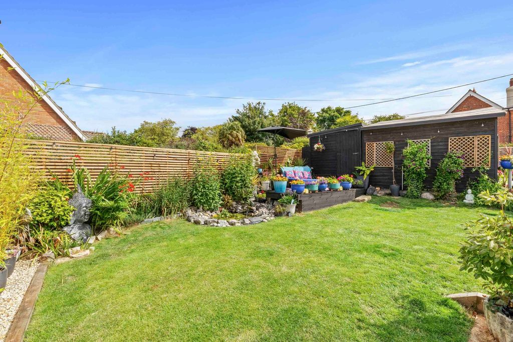 Property photo 3 of 19