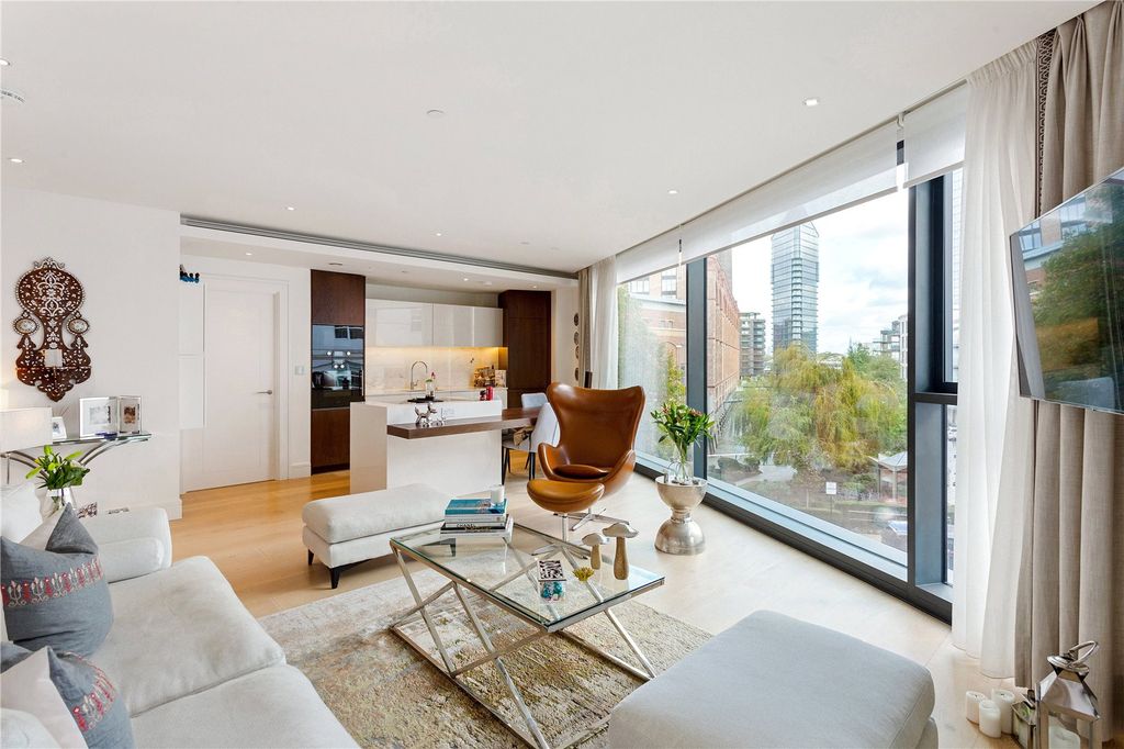 Property photo 3 of 16 Picture No. 08