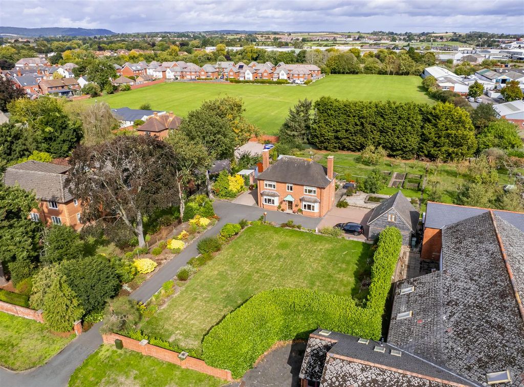 Property photo 1 of 44 Dji_0415.Jpg