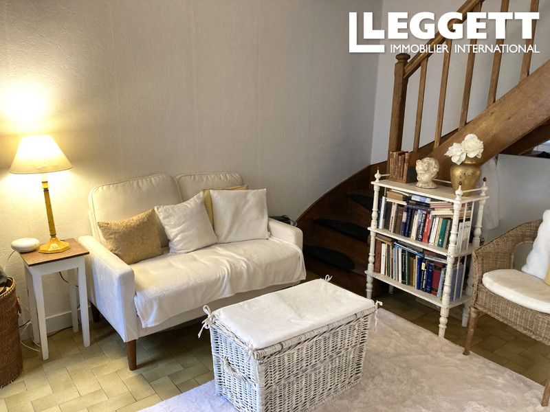 Property photo 3 of 10