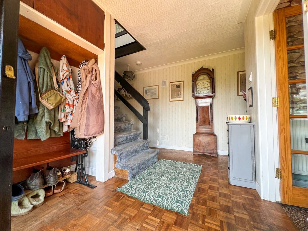 Property photo 3 of 24 Ebef55B3-618F-4c3B-Bc32-6Ea3061B597B