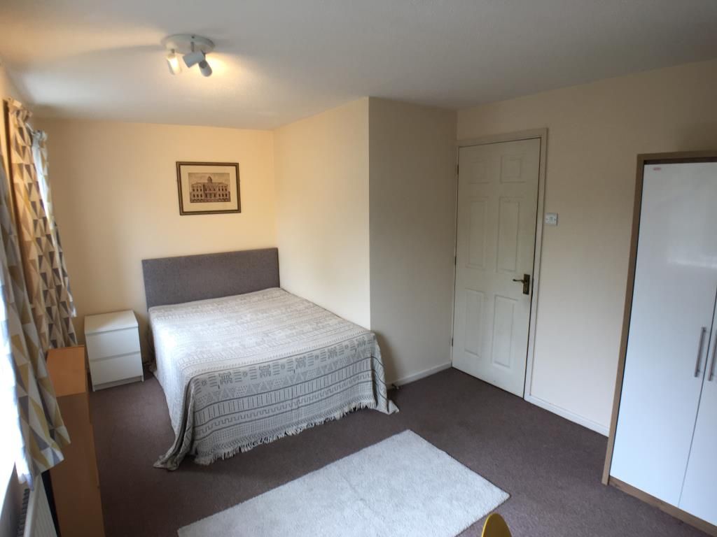 Property photo 3 of 7 Bedroom