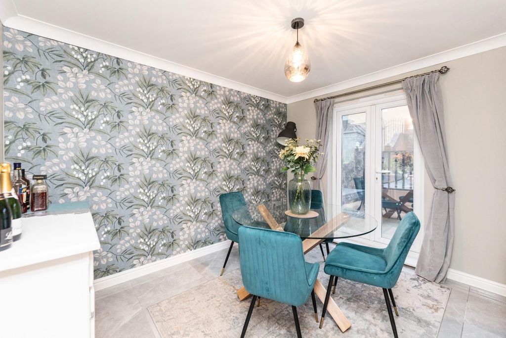 Property photo 3 of 24 5C5A1302.Jpg