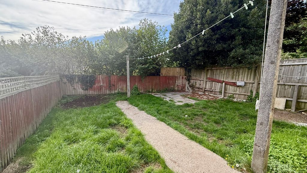 Property photo 3 of 11 Img_4856