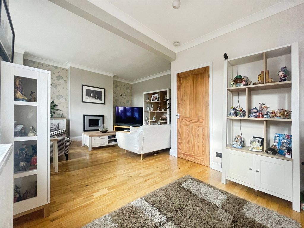 Property photo 3 of 20 Picture No. 03