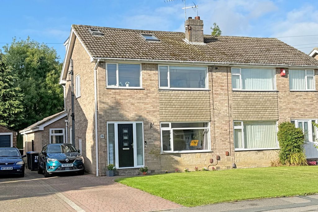 Property photo 3 of 34