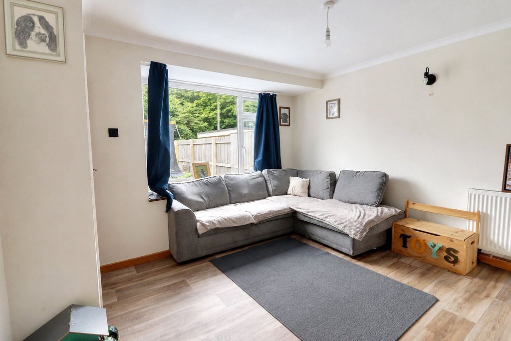 Property photo 3 of 11 3 - Picture No. 03