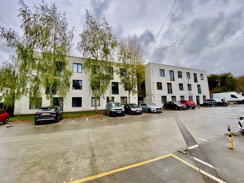 Property photo 1 of 11 Front Aspect