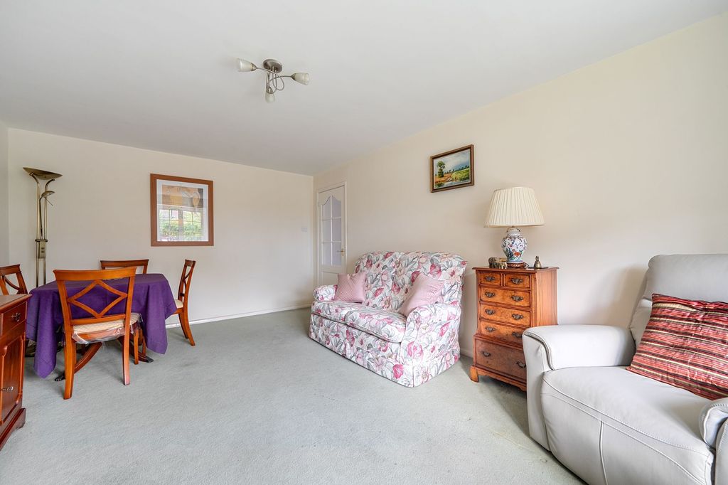 Property photo 3 of 14 Living Room