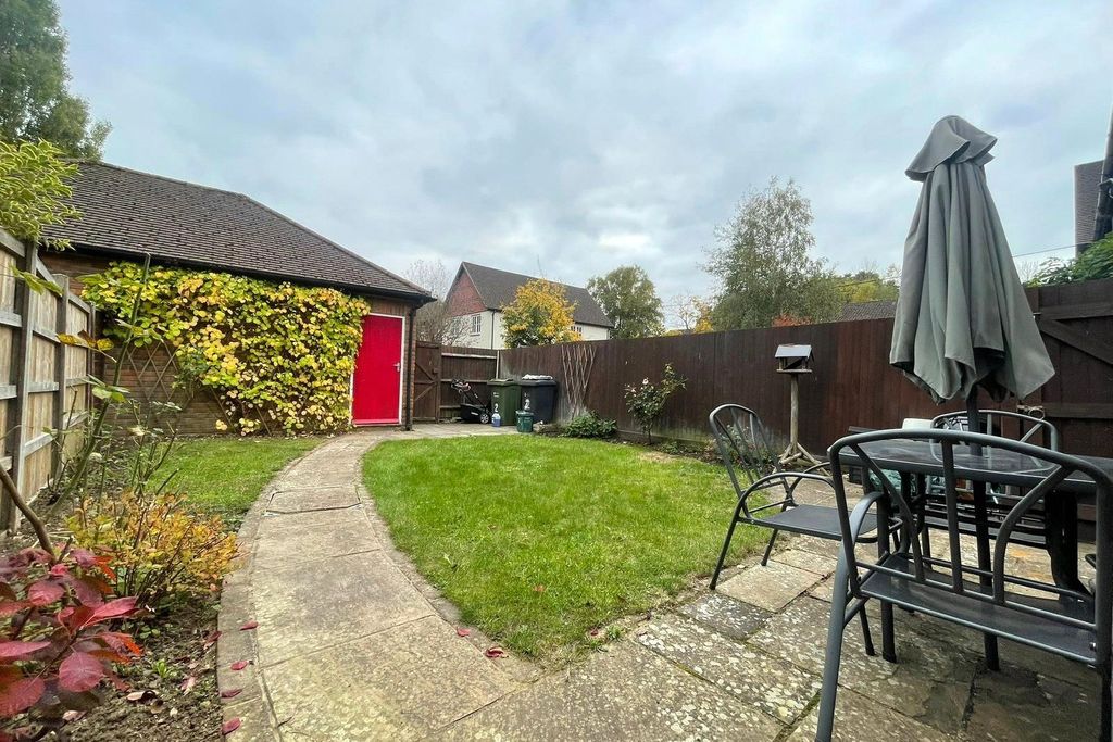 Property photo 2 of 13 Picture No. 33