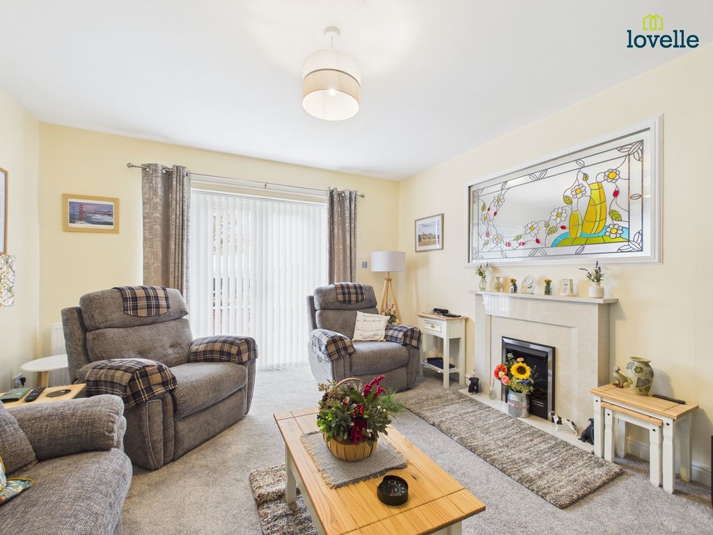 Property photo 2 of 30