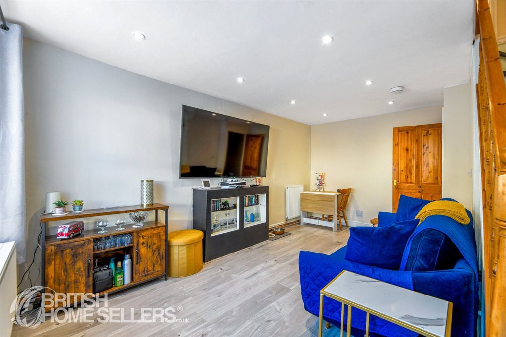 Property photo 2 of 15 Picture No. 15