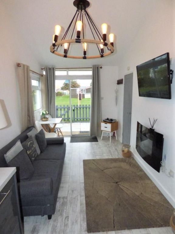 Property photo 2 of 8 Open Plan Lounge/Diner/Fitted Kitchen