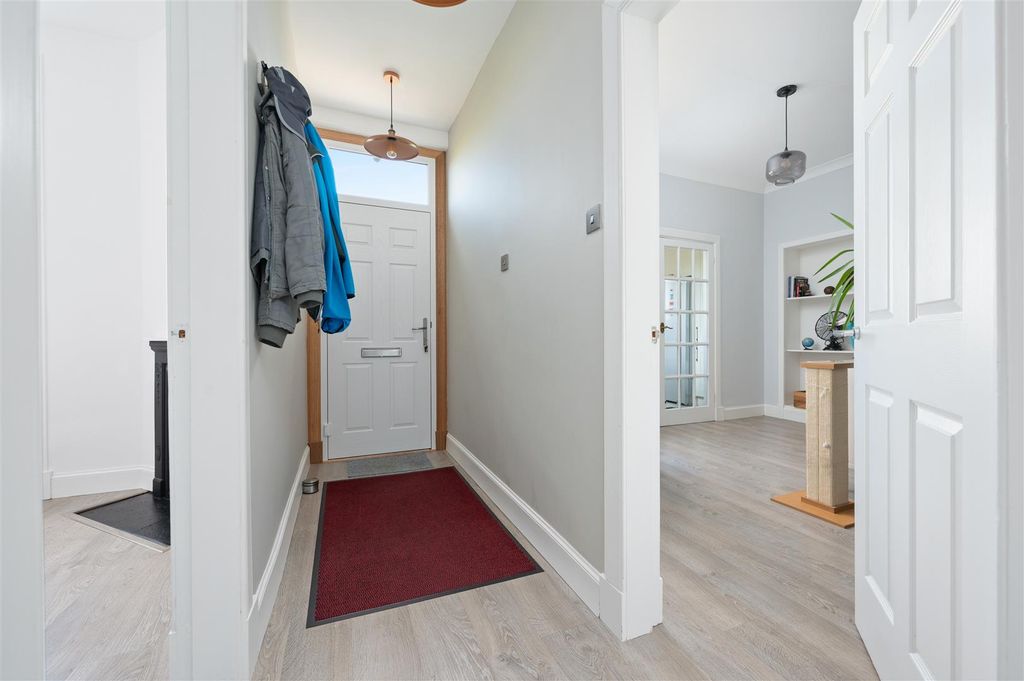 Property photo 2 of 44 3Hiltonview007.Jpg