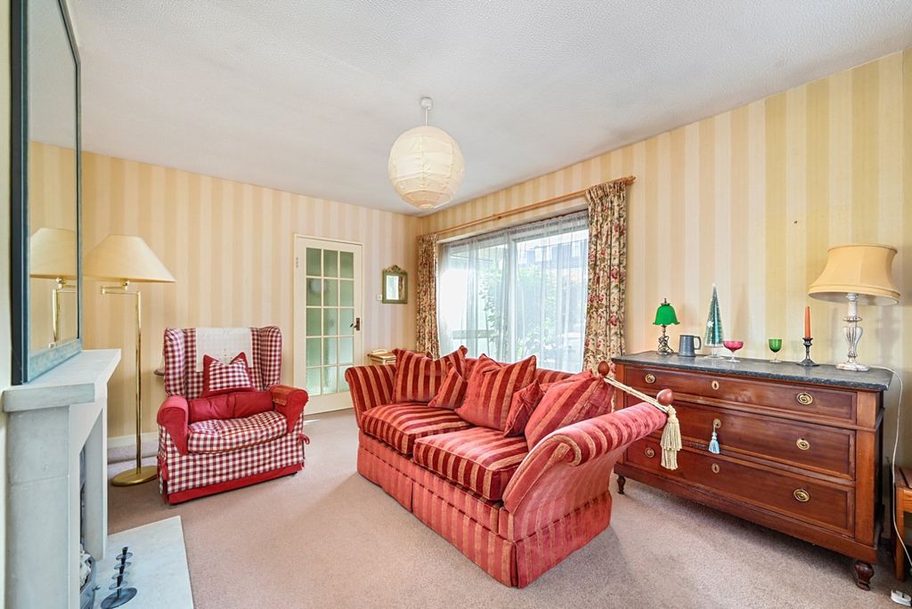 Property photo 2 of 30 Picture No. 06