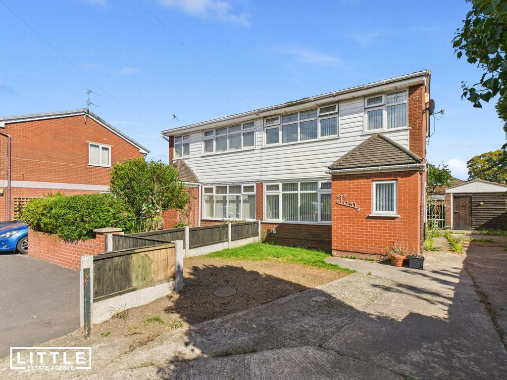 Property photo 1 of 21 Photo 17