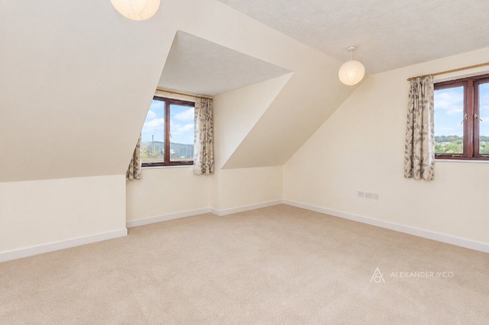 Property photo 2 of 6 Living Room