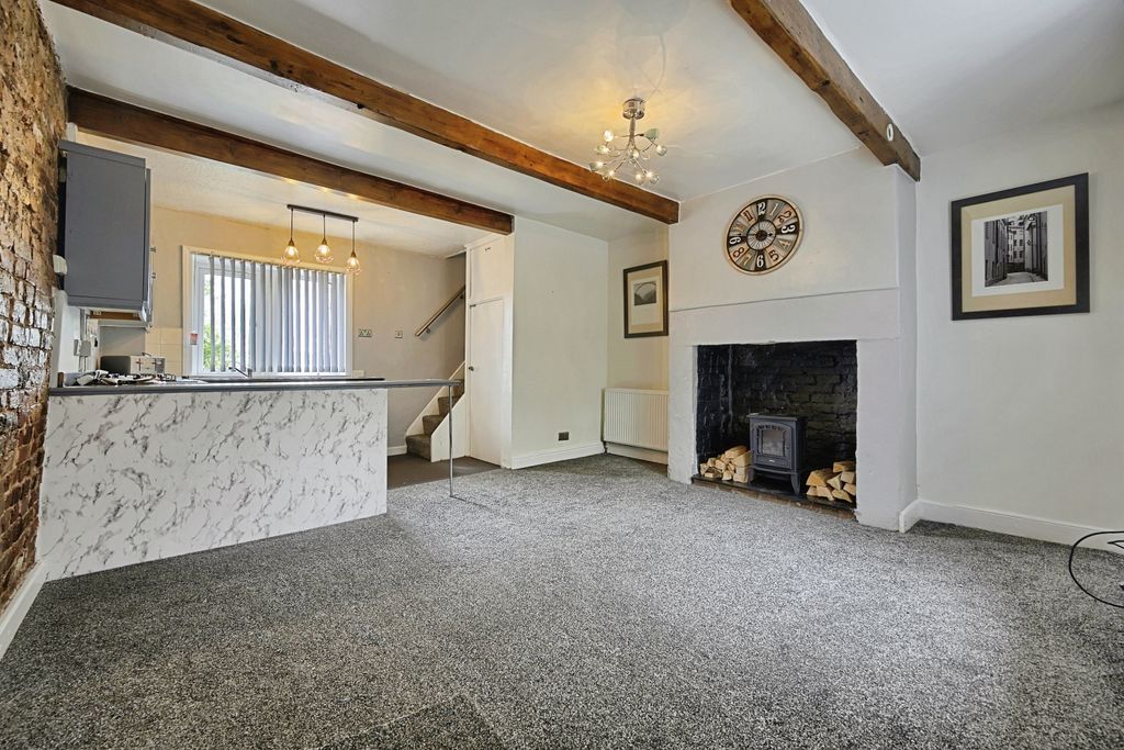 Property photo 2 of 15 Open Plan Living