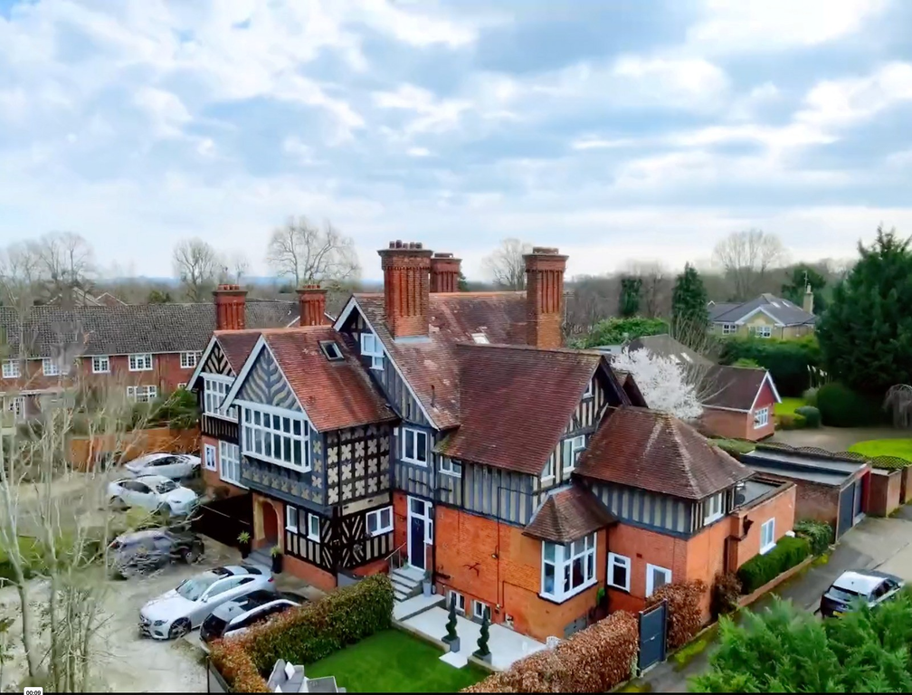 Property photo 1 of 23