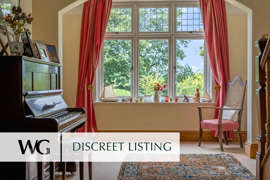 Property photo 1 of 5 Ghfw Discreet