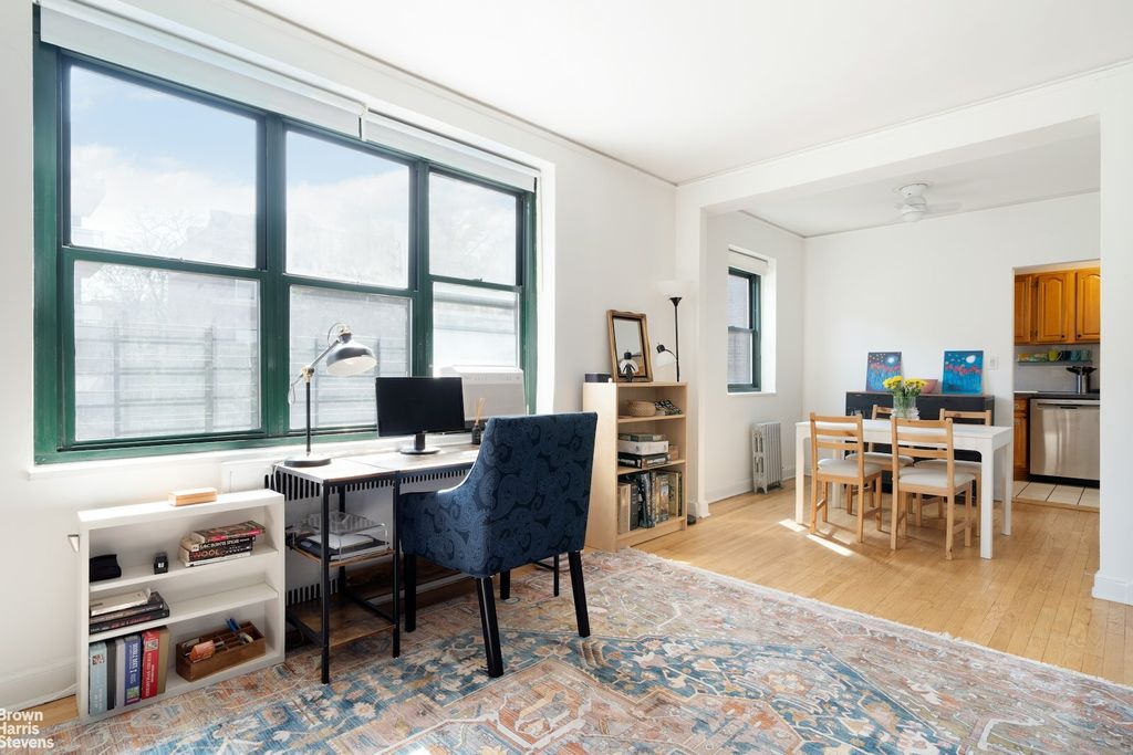 Property photo 1 of 5