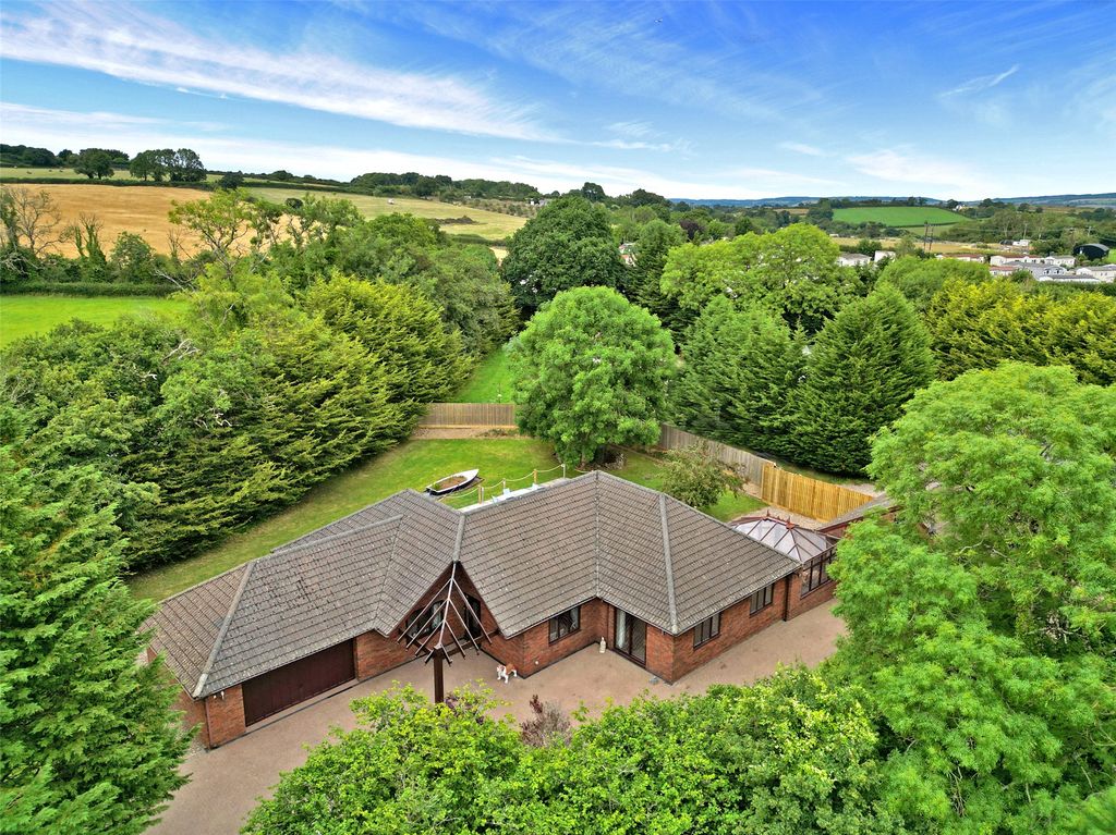 Property photo 1 of 38 Picture No. 59