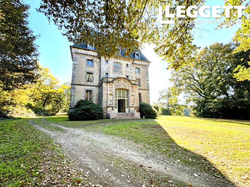 Property photo 2 of 10