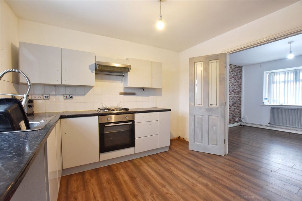 Property photo 2 of 13 Picture No. 07