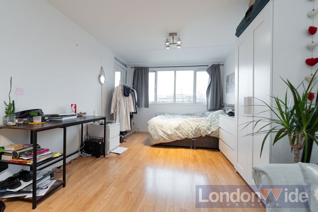 Property photo 2 of 13 Photo 5