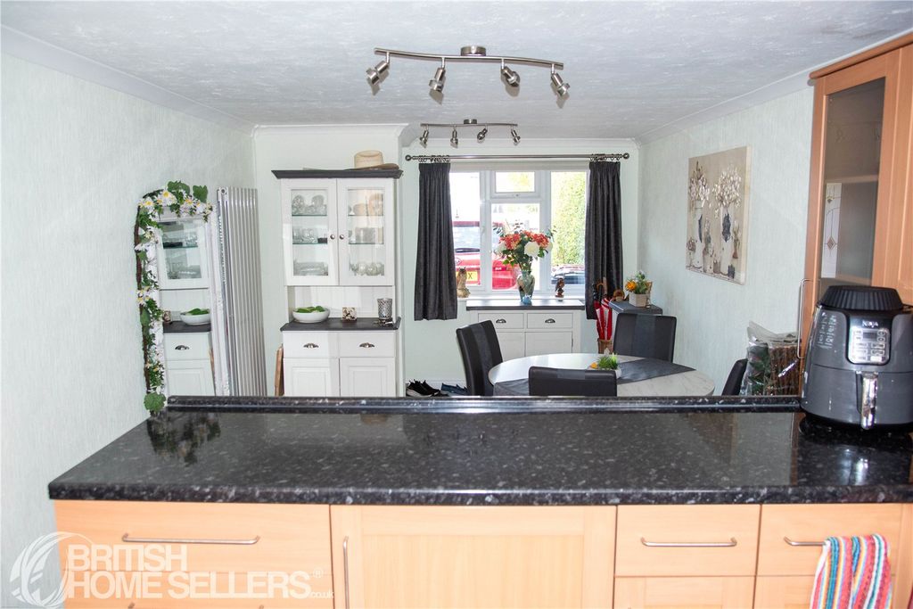 Property photo 3 of 19 Picture No. 03