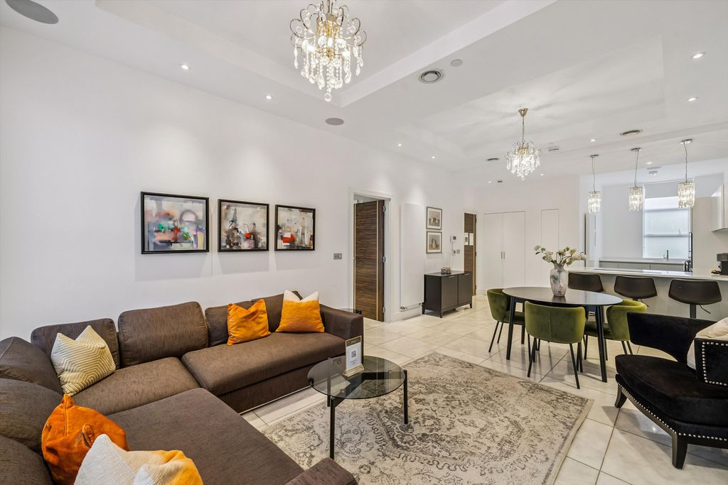 Property photo 1 of 14 Image