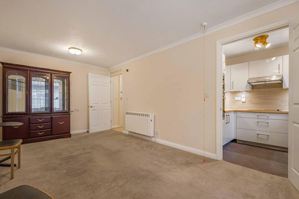 Property photo 3 of 9 Living Room